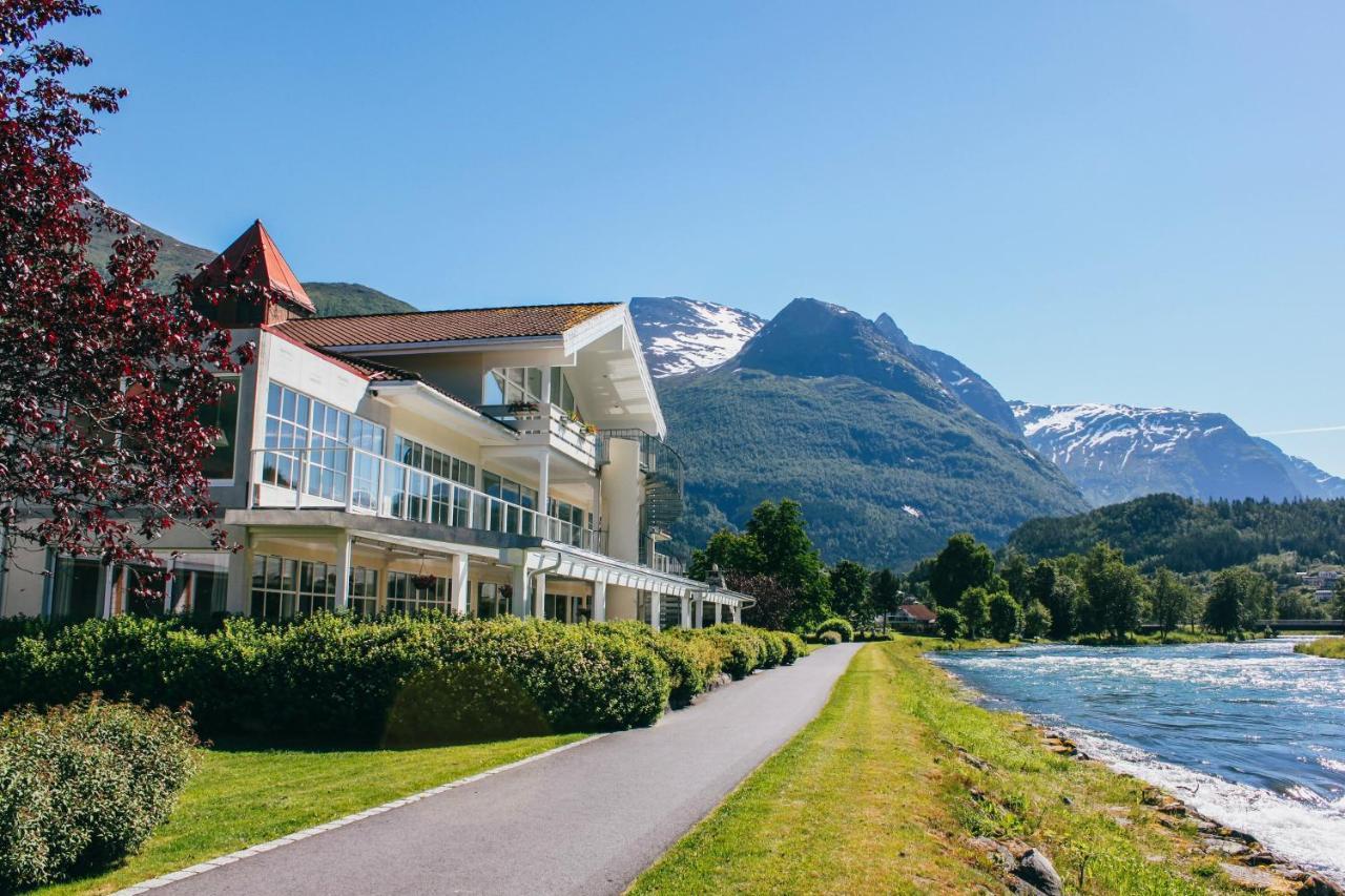 Hotel Loenfjord Лоен Экстерьер фото