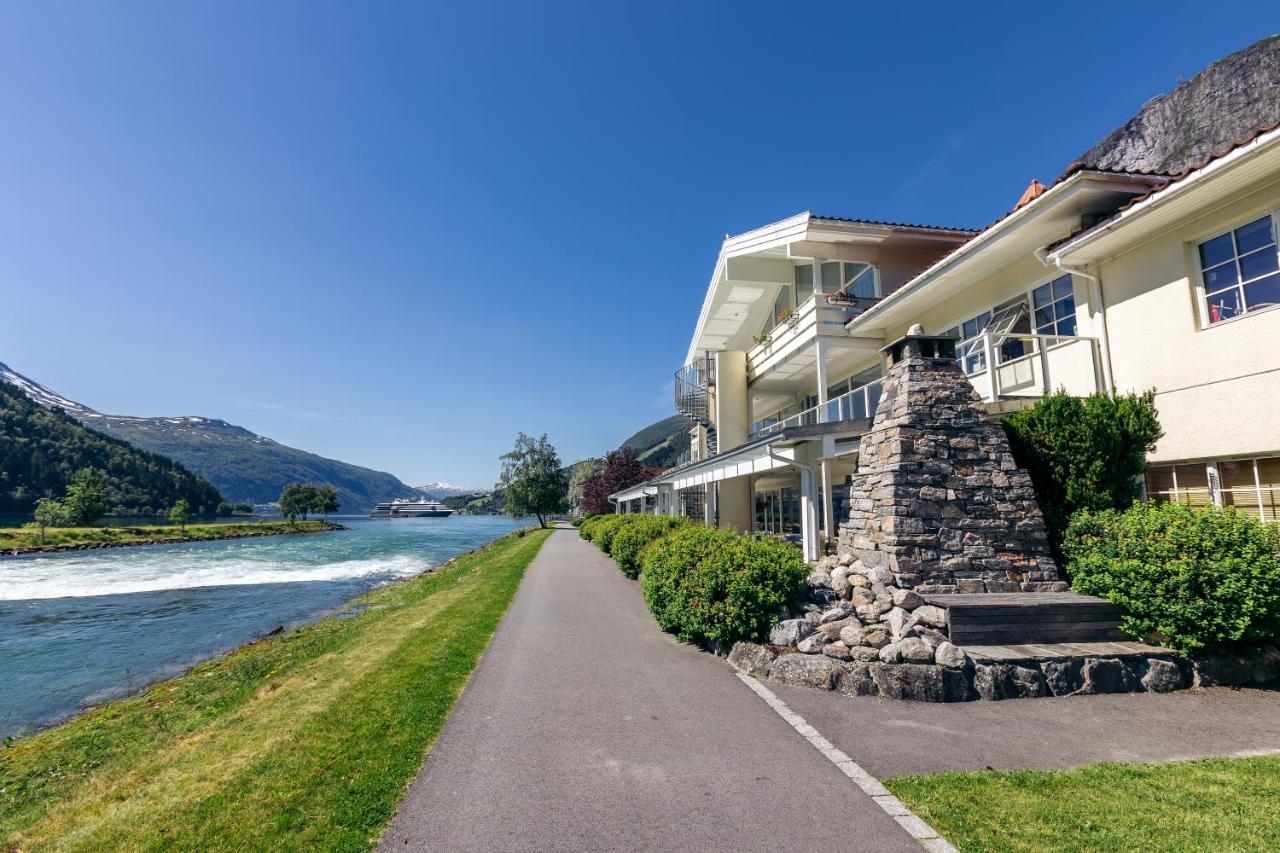 Hotel Loenfjord Лоен Экстерьер фото