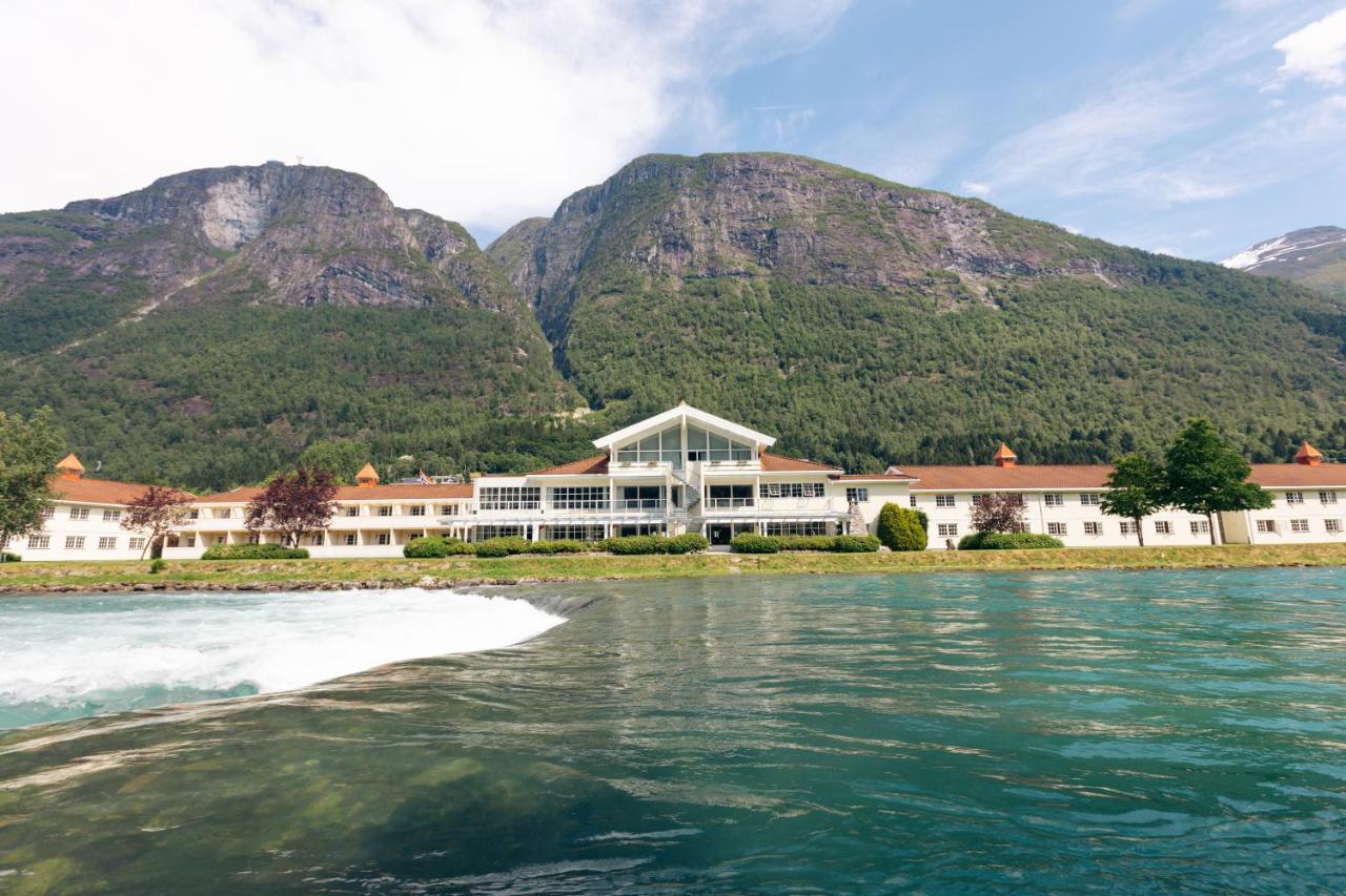 Hotel Loenfjord Лоен Экстерьер фото