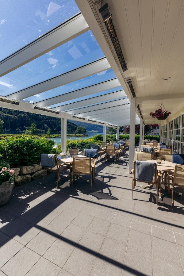 Hotel Loenfjord Лоен Экстерьер фото