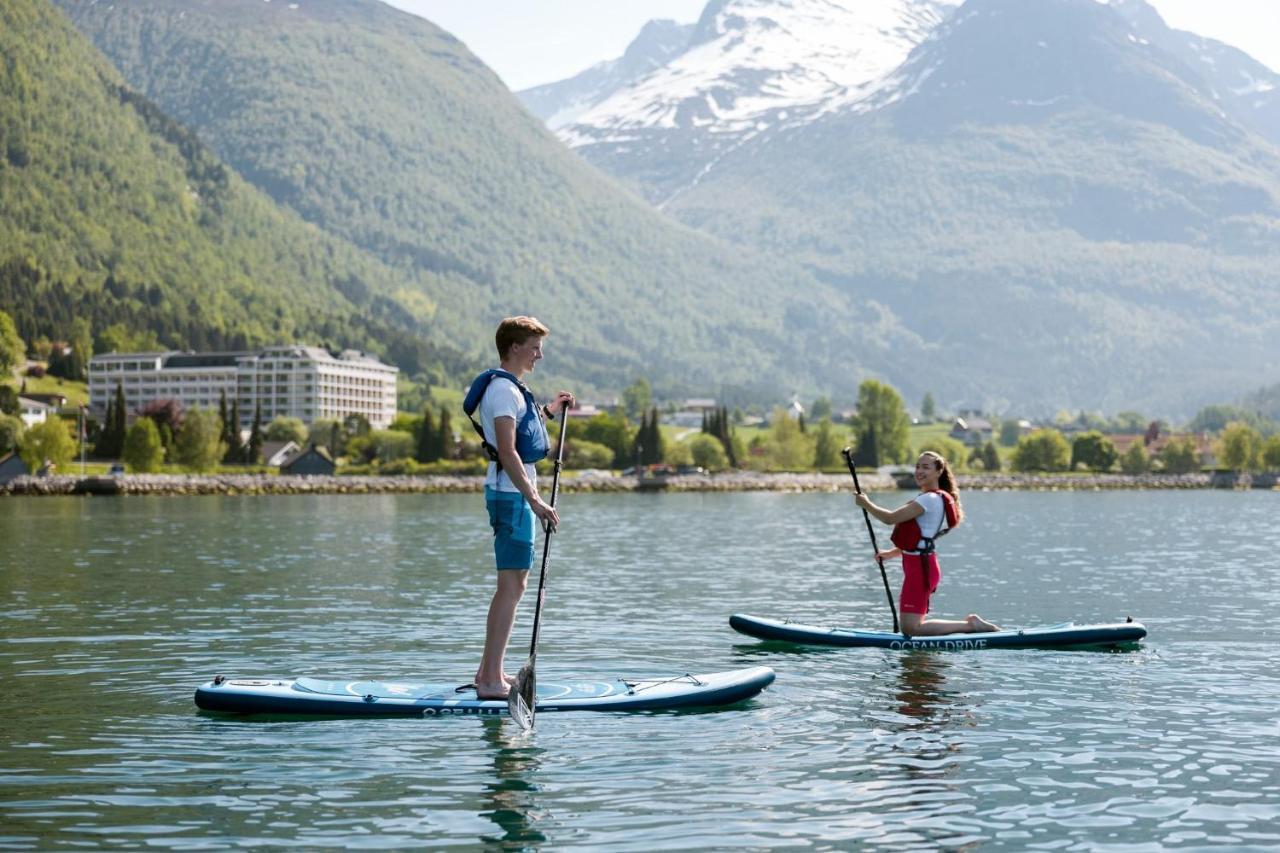 Hotel Loenfjord Лоен Экстерьер фото