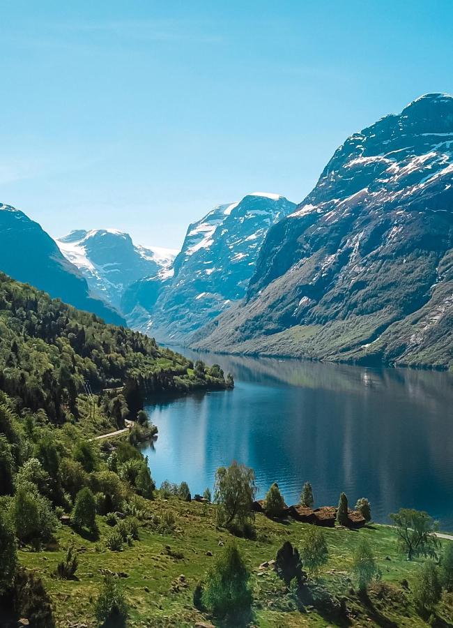 Hotel Loenfjord Лоен Экстерьер фото
